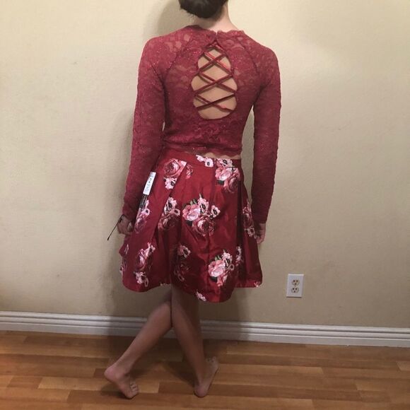 Sequin Hearts Floral & Lace Two-Piece Dress - Picture 6 of 14